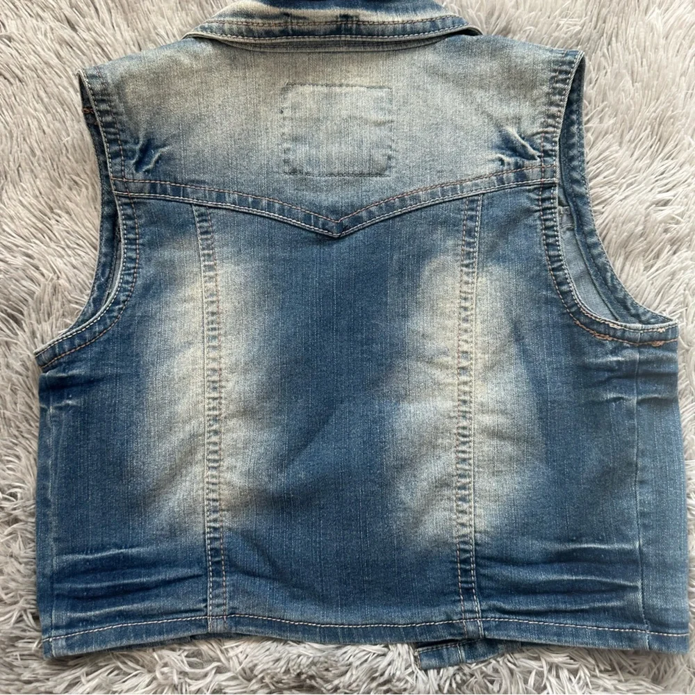 BONGO Blue Vest with Distressed Details and Colorful Embroidery - Picture 3 of 5